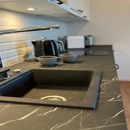 A Comfortable Near The Sea For 3 People, Apartment