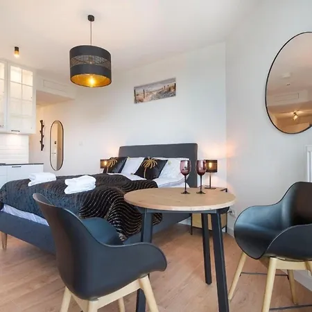 A Comfortable Near The Sea For 3 People, Apartment *